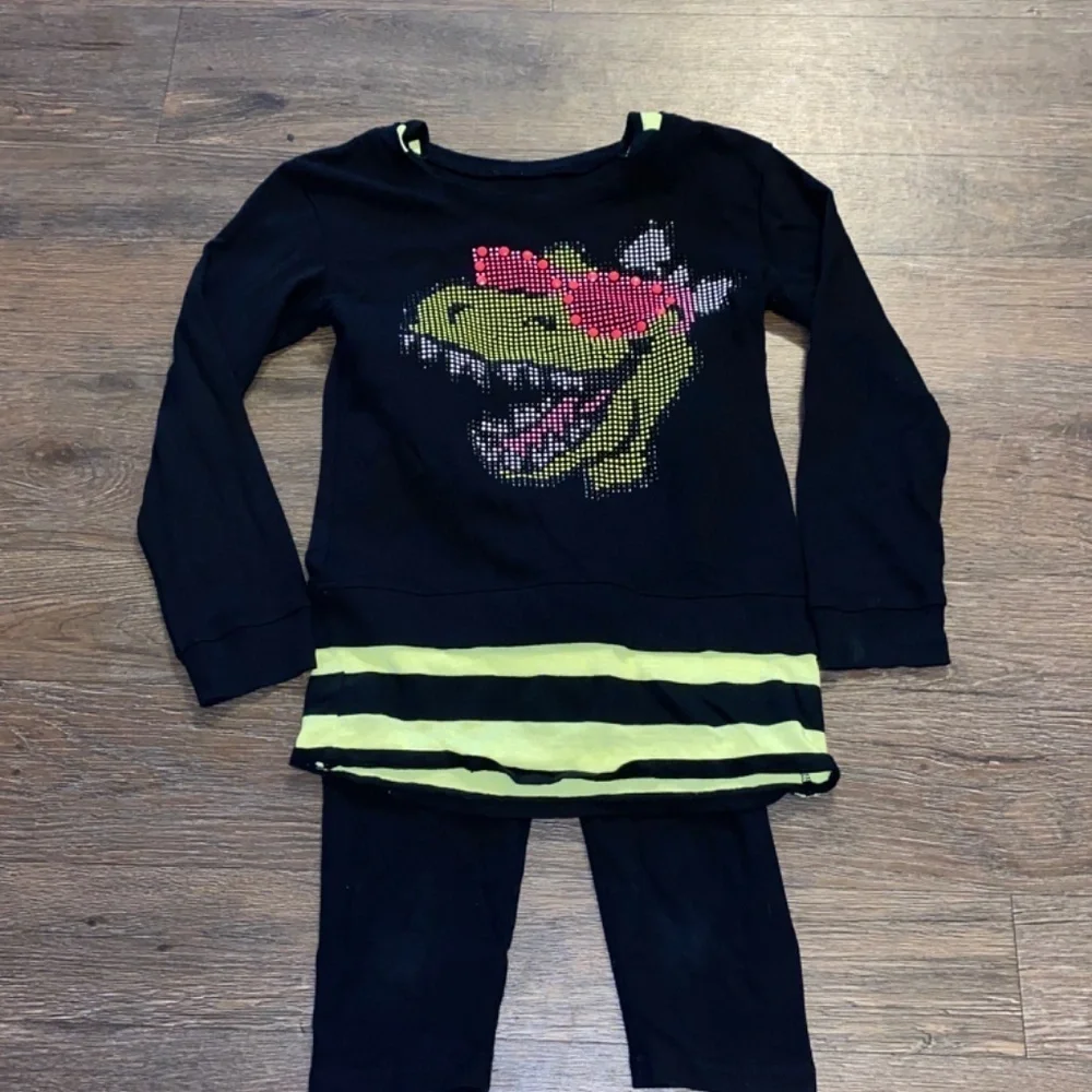 Justice girls size 10 adorable outfit great condition